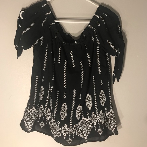 Society Girl Off-the-Shoulder Top - Picture 1 of 3